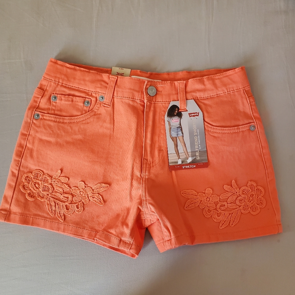 Levi's Girlfriend short